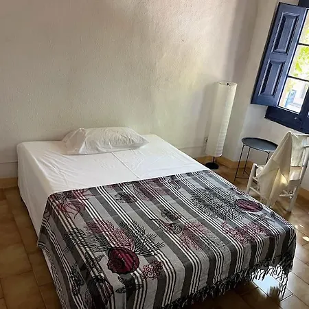 Vakantiehuis Clark's, Town House, 2 Bdrm, Central & Chic Vilassar De Dalt